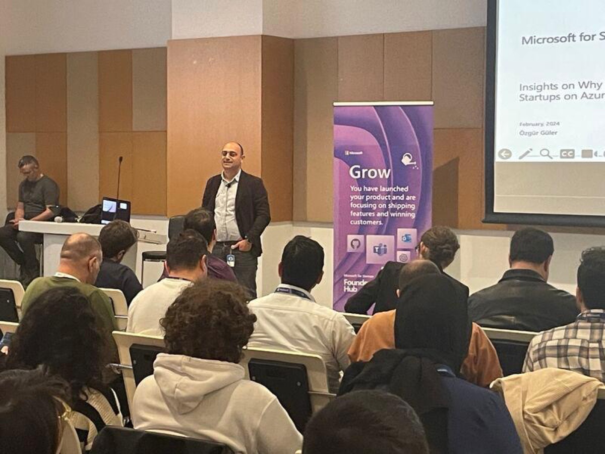 Microsoft Startups emerging AI use cases talk photo